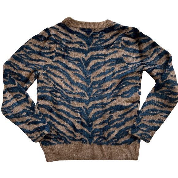 DKNY Eyelash Tiger Sweater Size XL NWT - Picture 3 of 8